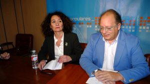 Gloria Fernández, candidata del PP a la alcaldía de Ponferrada y Eduardo Fernández, Presidente del PP Provincial. Foto Bierzotv.