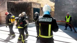 Bomberos de Sevilla se entrenan en la Fundación Santa Bárbara en la edición de 2014. Imagen FSB