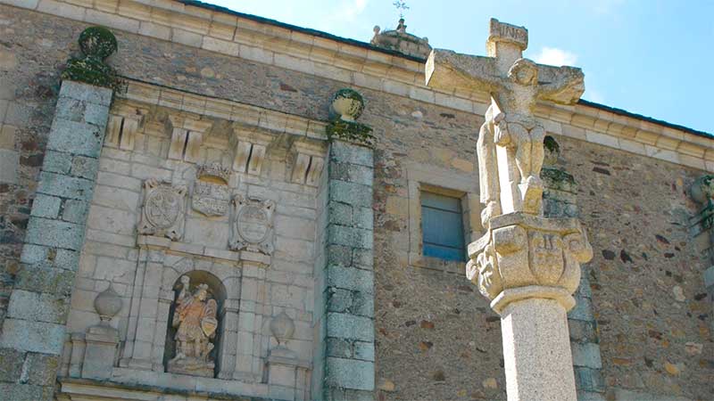 Monaterio de San Miguel de las Dueñas. Foto: Raúl C.