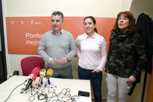 Santiago Macías, Isabel Baílez y Cristina López Voces - USE Bierzo. Foto: Raúl C.
