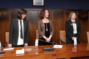 La alcaldesa de Ponferrada, Gloria Fernández Merayo, preside el Día de la Constitución. Foto: Raúl C.