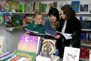 Presentación de “Los niños migrantes no vienen de la luna” de Montserrat Alonso y Estefanía Allba, publicado por Ediciones Hontanar