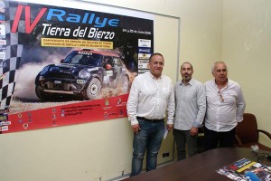 Presentación del IV Rallye de Tierra del Bierzo en el Consejo Comarcal. Foto: Raúl C.