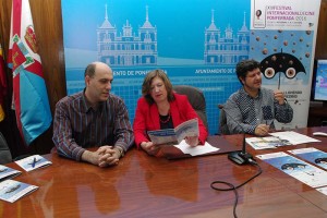Antonio Morán, María Antonia Gancedo y Antonio Donís, presentan el XIV Festival Internacional de Cine de Ponferrada. Foto: Raúl C.