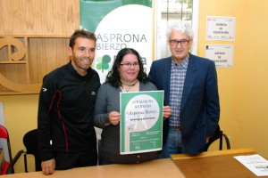 Pablo Salgado, César Martínez y Josefina Álvarez presentan al XVII Marcha Solidaria de Asprona. Foto: Raúl C. 