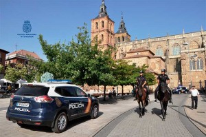 unidad-caballeria-policia-nacional