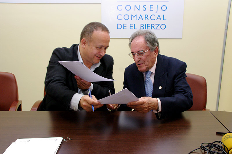 Gerardo Álvarez Courel y Damián Tascón. Foto: Raúl C.
